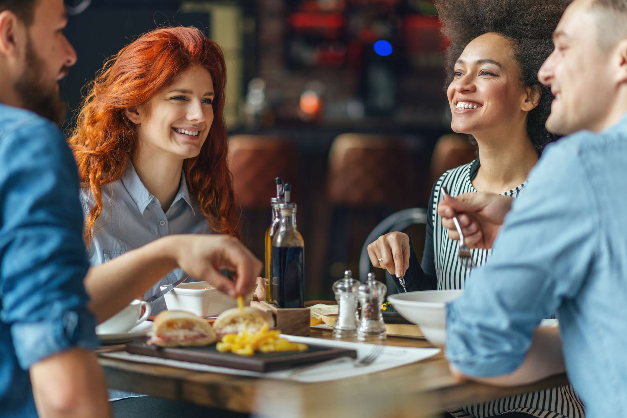 Dining near Via Ventura Apartments